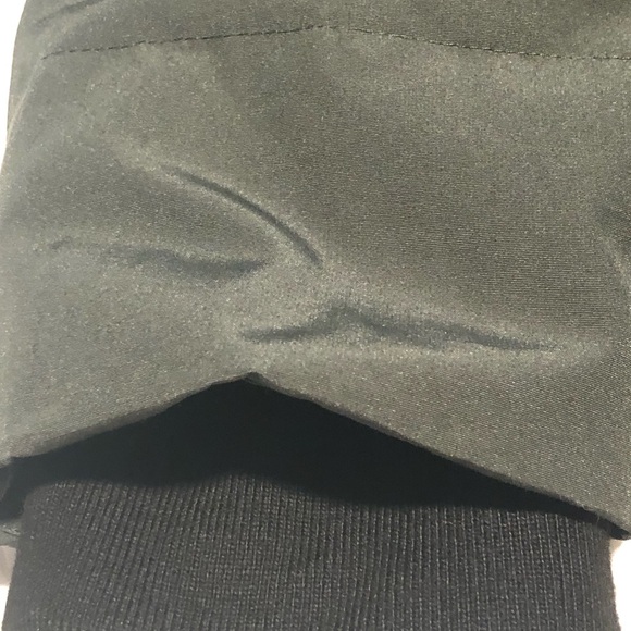 Women’s XL Arctic Expedition Winter Coat - Picture 6 of 11